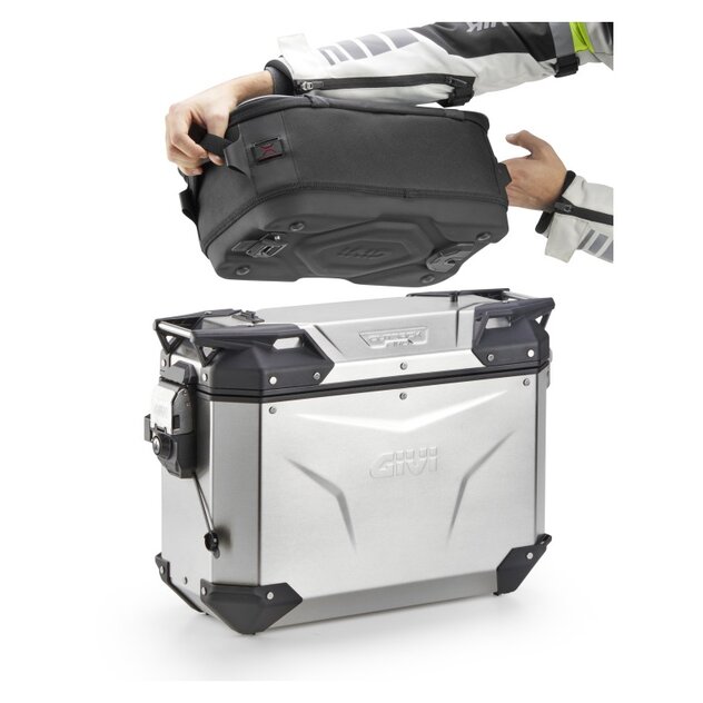 xl10-vodotesna-taska-givi-na-horni-viko-kufru (2)-